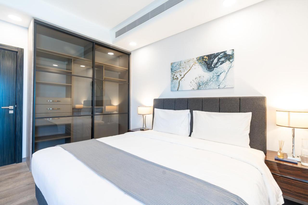 S Plaza Suites Hotel Seef エクステリア 写真