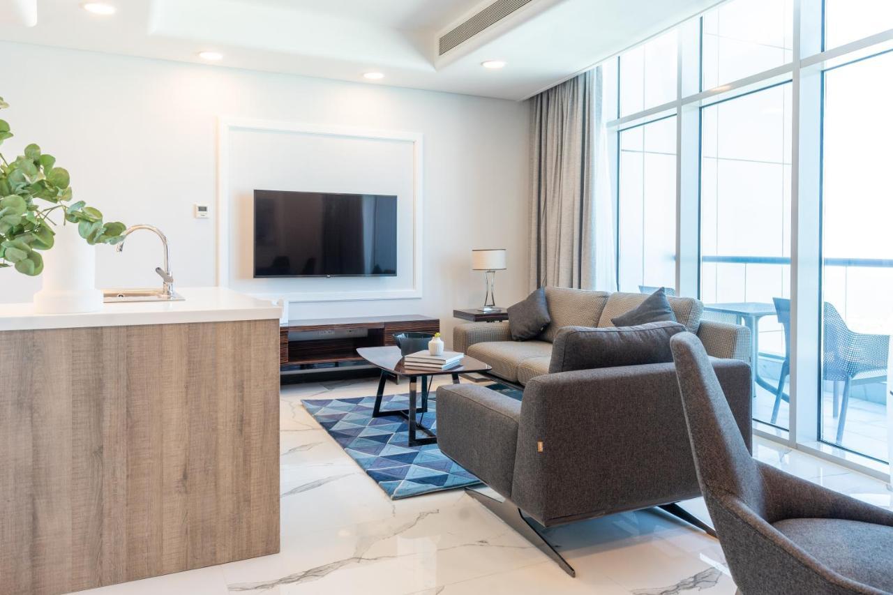 S Plaza Suites Hotel Seef エクステリア 写真