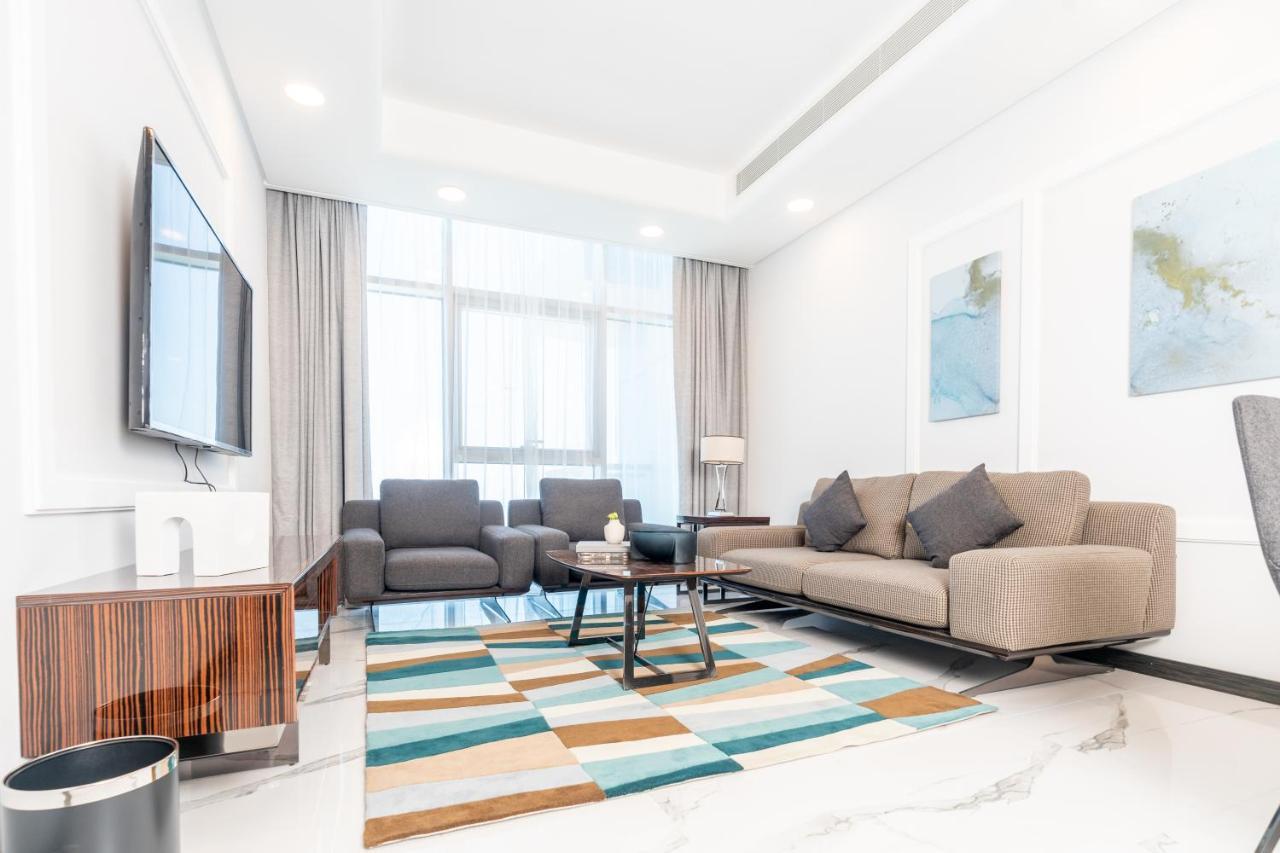 S Plaza Suites Hotel Seef エクステリア 写真